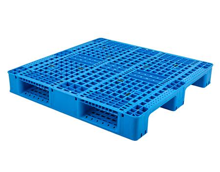 是什么原因引起塑料托盤的氣味？